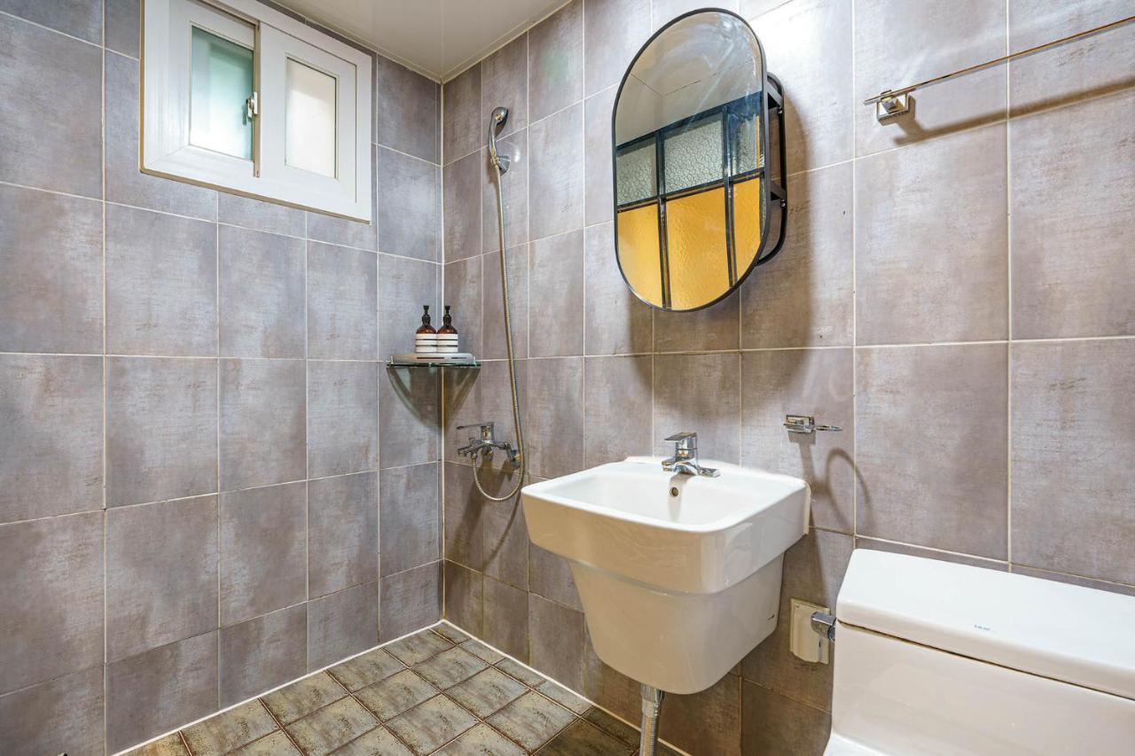 Hotel Less Сеул Экстерьер фото