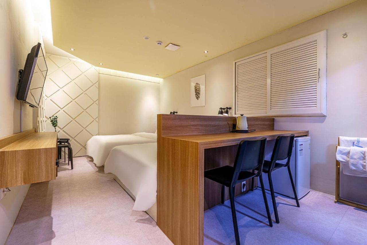 Hotel Less Сеул Экстерьер фото